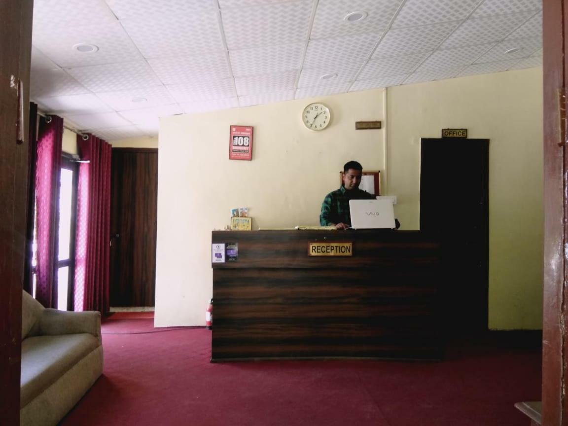 Hotel Gulmarg Mussoorie Kültér fotó