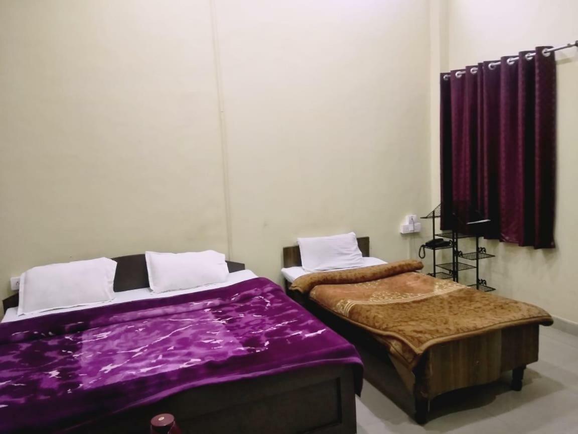 Hotel Gulmarg Mussoorie Kültér fotó