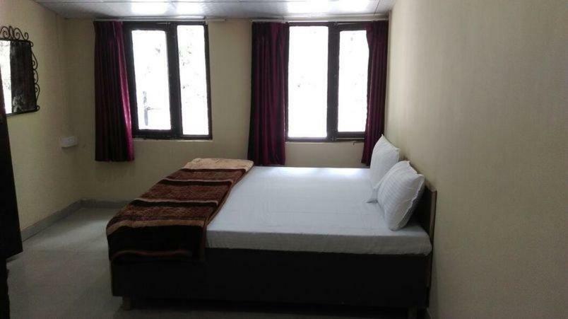 Hotel Gulmarg Mussoorie Kültér fotó
